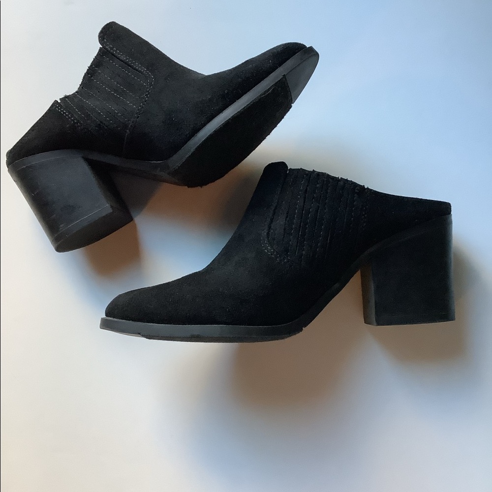 Candie’s Black Suede Clogs
